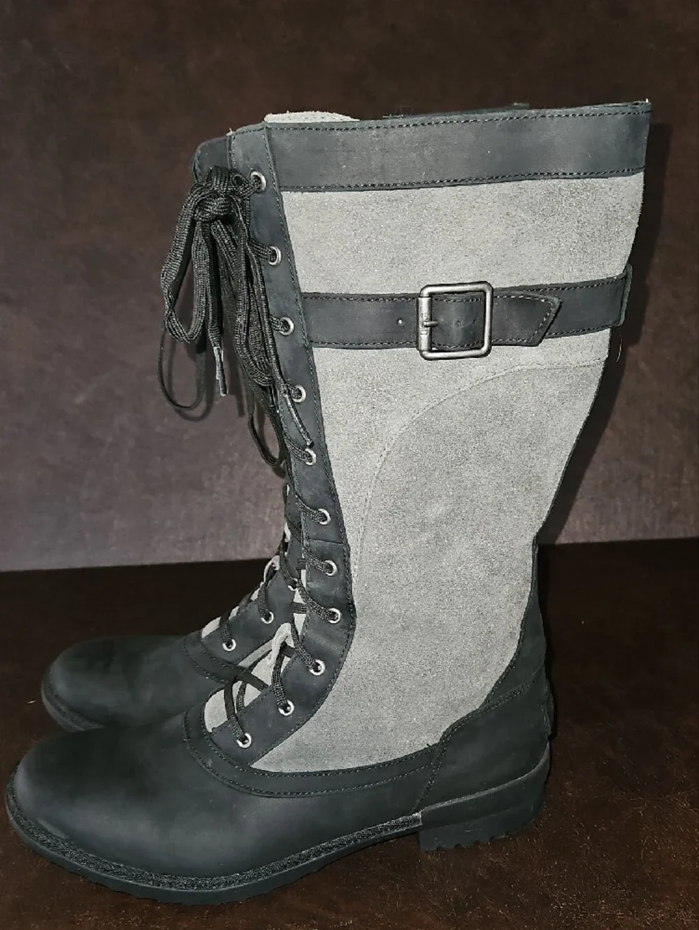UGG  BRYSTL Women's Two-Tone Gray Lace-Up Mid-Calf Boots SIZE 9